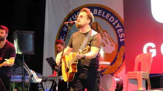 Kuyucak'ta düşman işgaline karşı 104. yıl coşkusu konserlerle kutlandı