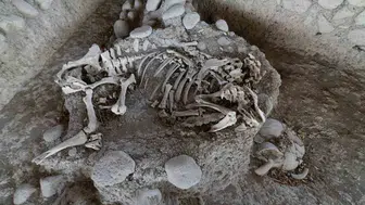 İzmir’in Yassıtepe’sinde 5 bin yıllık zenginlik izleri bulundu