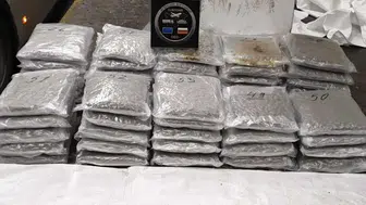 Bulgaristan'da tırda 57 kilo 40 gram esrar bulundu