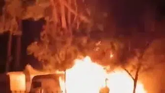 Tekirdağ'da gece yarısı karavan yangını meydana geldi