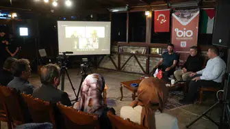 Karabük Üniversitesi'nde gazze'de eğitim şartları masaya yatırıldı