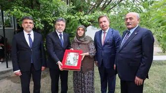 Tarım ve orman bakanı yumaklı, şehit er yakup koç'un ailesini unutmadı