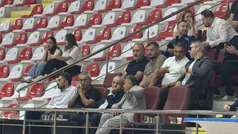 Dursun Ali Arslan anısına düzenlenen voleybol turnuvasında ilk gün sona erdi