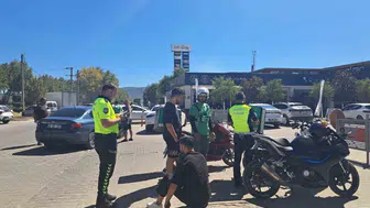 Menteşe'de motosiklet kazasında sürücü hafif yaralandı