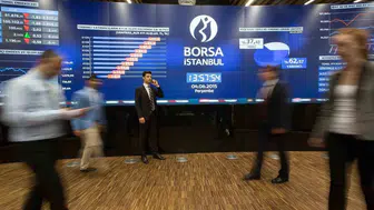 Borsa güne düşüşle başlarken bankacılık endeksi yükselişte