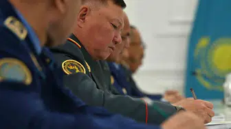 Kazakistan Cumhurbaşkanı Tokayev’den askeri reform talimatı