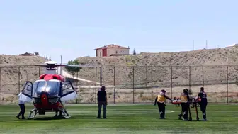 Kalp krizi geçiren 74 yaşındaki hasta Malatya’ya hava ambulansıyla sevk edildi
