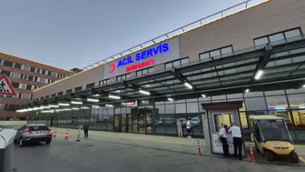 Eskişehir'de yaşlı çift baygın halde hastaneye kaldırıldı