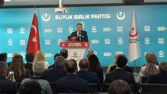 Mustafa Destici: Kayıp mürettebat için tüm devlet imkanları seferber edildi