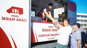 Sınav heyecanını paylaşan esenyurt belediyesi, kpss adaylarına destek oldu