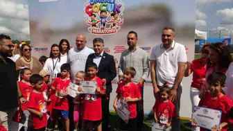 Çekmeköy’de çocuklar maraton coşkusunu yaşadı
