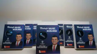 Başkan Çavuşoğlu'ndan Alzheimer Günü'nde 'Yalnız değilsiniz' mesajı