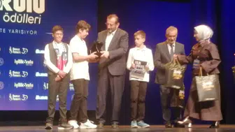 Denizli’nin Şehit Burhan Acar İmam Hatip Ortaokulu Türkiye birincisi oldu