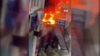 Bakırköy'de 6 katlı otelde çıkan yangında 12 kişi yaralandı