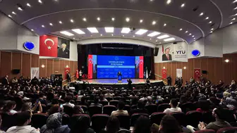 Bakan Tekin: Yurt dışına gidecek öğrencilerimizi elçi olarak gönderiyoruz