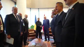 Zelenskiy, Erdoğan’a Ukrayna’ya verdiği destek için teşekkür etti