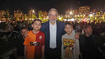 Talas’ta açık havada asırlık gece finali coşkuyla izlendi