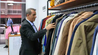 Efeler Belediyesi sosyal destekle ihtiyaç sahiplerinin giyim ihtiyacını karşılıyor