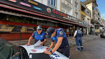 Şahinbey Belediyesi, tarihi geçmiş ürünler satan marketleri kapattı