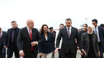 İçişleri bakanı çiftçi resmi ziyaret için gürcistan'a gitti