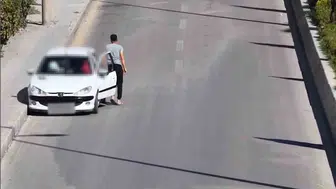 Kırıkkale'de trafik denetiminde ilginç an: sürücü yolcu ile yer değiştirdi