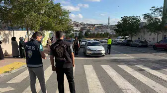 Esenyurt'ta okul önlerinde güvenlik denetimleri dron destekli yapıldı