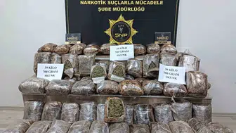 Şanlıurfa'da yolcu otobüsünde 39 kilo 700 gram uyuşturucu bulundu