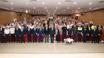 Düzce valisi makas, yeni eğitim yılı için okul hazırlıklarını inceledi