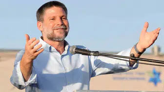 İsrailli bakan Smotrich'ten provokatif Batı Şeria açıklaması