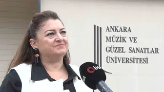 Cumhurbaşkanı Erdoğan ile sahnede türkü söyleyen minik müzisyenler unutulmaz anlar yaşadı