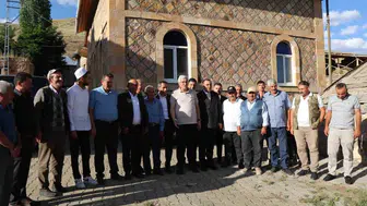 Mehmet Emin Öz, Narman'da muhtarlarla bir araya geldi