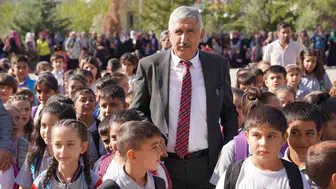 Kahta Belediye Başkanı Hallaç'tan eğitim alanında güçlü destek mesajı