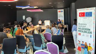 Kadın girişimciler için dijital dünya kapıları açılıyor