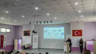 Yunusemre'de bağımlılıkla mücadele ve okul güvenliği toplantısı yapıldı