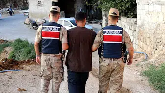 Şanlıurfa'da yağma suçundan aranan şahıs kısa sürede yakalandı