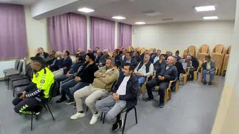 Mudurnu’da servis şoförlerine güvenli ulaşım eğitimi verildi
