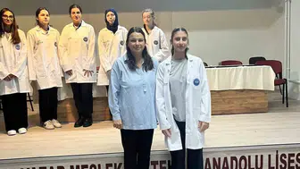 Yalova OSB'den mesleki eğitime önemli katkı: Öğrenciler önlük giydi
