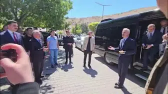 Ulaştırma Bakanı Uraloğlu, Darende'de belediyeyi ziyaret etti