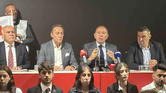 Gürsel Tekin: Partimizin yeniden yapılanması hakkında karar yakın