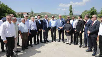 Kütahya'da yol yapım projeleri hız kazanıyor