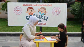 Bayburt’ta sağlıklı yaşam alışkanlıkları eğlenceli etkinlikle tanıtıldı