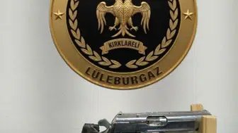 Lüleburgaz’da nitelikli yağma soruşturmasında uyuşturucu ve silah ele geçirildi