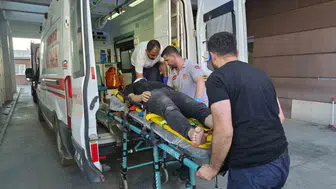 Bahçe aydınlatmasını onarırken elektrik akımına kapıldı: 1 yaralı