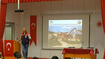 Afyonkarahisar'daki ceza infaz kurumunda hükümlülere tarımsal eğitim fırsatı sunuldu
