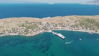 Bakan Göktaş, KALBEN Çocuk Köyü'nde çocuklarla buluştu