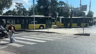 Beşiktaş'ta yol verme tartışması kanlı sona erdi: Taksici gözaltına alındı