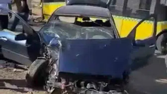 Siirt'te belediye otobüsü ile otomobilin çarpıştığı kaza: bir yaralı