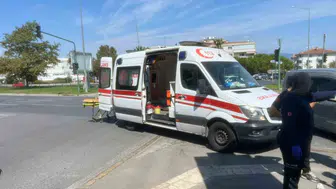 Mudanya'da kavşaktaki kaza: Bir kişi yaralandı