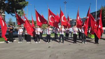 Edremit’te ilköğretim haftası coşkuyla kutlandı