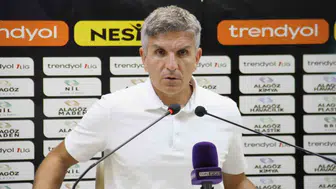 Kenan Koçak, galibiyet sonrası takımı tebrik ederek eleştirileri sıraladı